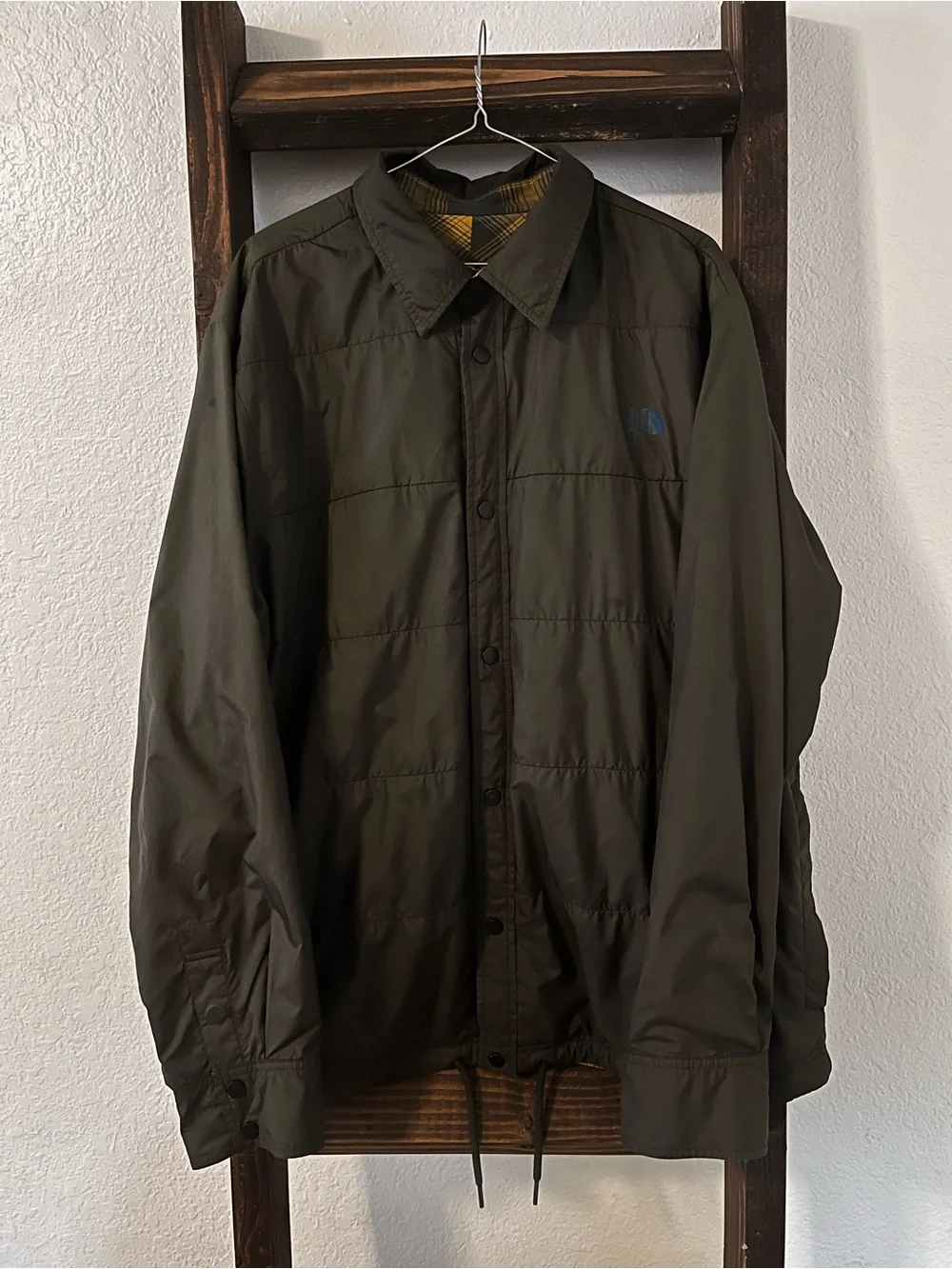 Reversible The North Face Men's Dark Olive Lightweight Shirt Jacket